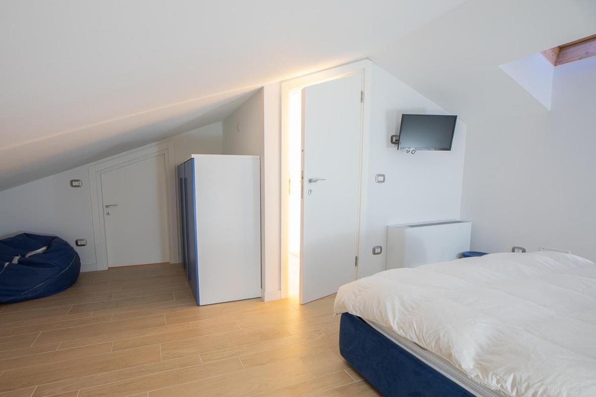 Portopiccolo Avolare Apartments In Borgo - Beach Included Систиана Номер фото